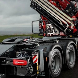 Μπαταρίες Φορτηγών με Γερανό